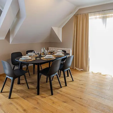 Dwu Poziomowy Karkonoska - Apartamentuj 公寓